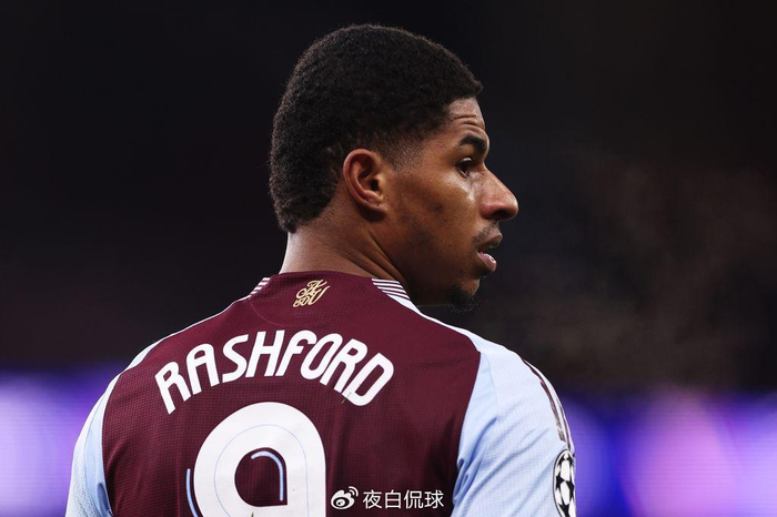 查洛巴问答：在足球界第一个朋友是芒特；第一件球衣是大罗的