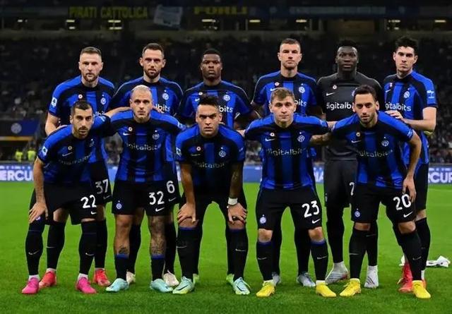 瓜迪奥拉谈队中另一名前锋马尔穆什