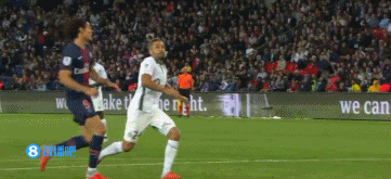 圆神闪击难救主，费兰半场帽子戏法，巴萨5-3贝蒂斯豪取六连胜