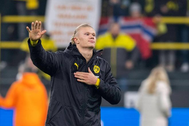 为纪念马拉多纳去世五周年，巴塞罗那阿根廷领事馆举办艺术展