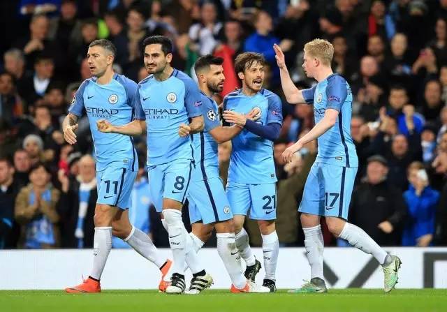 型男四连拍！📷