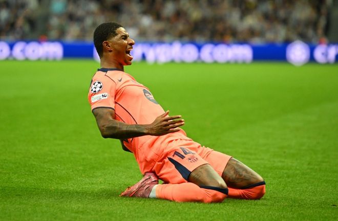 世预赛全胜+零失球！英格兰2-0客胜阿尔巴尼亚，凯恩梅开二度