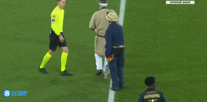 广岛三箭主帅：申花球员身体素质很强，我们要发挥技术优势